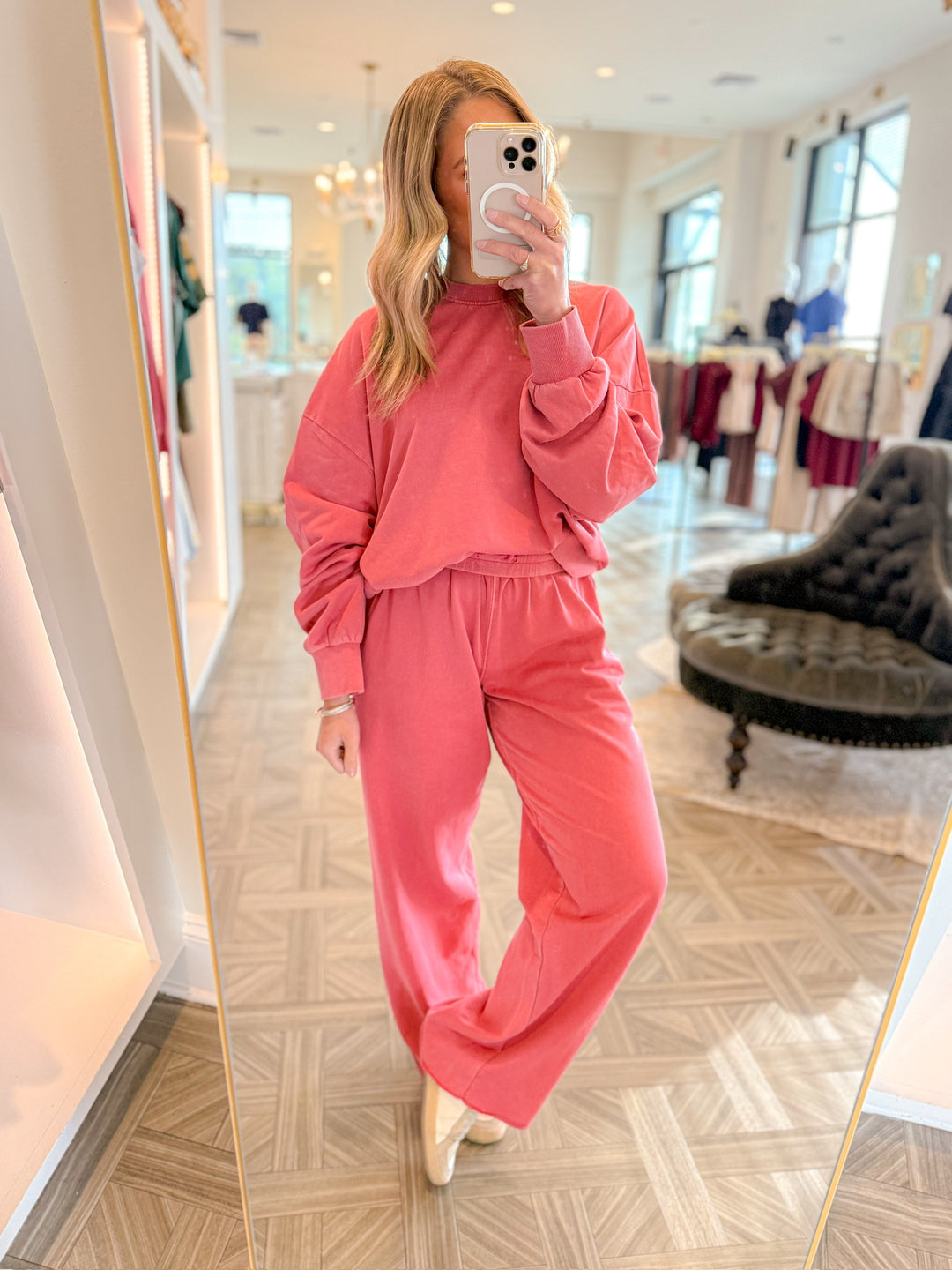 LAIDBACK LUXE SWEATSHIRT