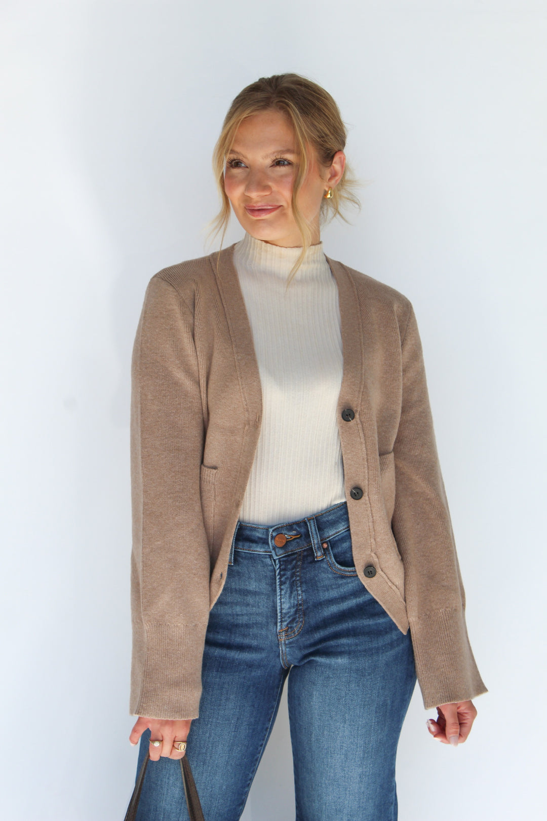 THE GENTLE TOUCH V-NECK BUTTON UP CARDIGAN