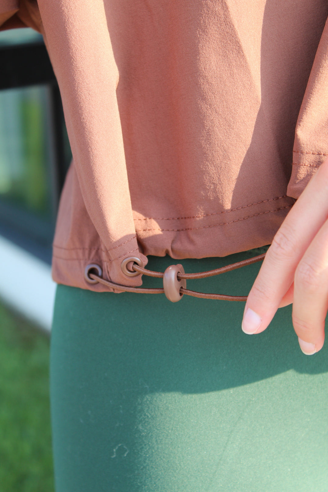 SCULPT HALF ZIP WINDBREAKER