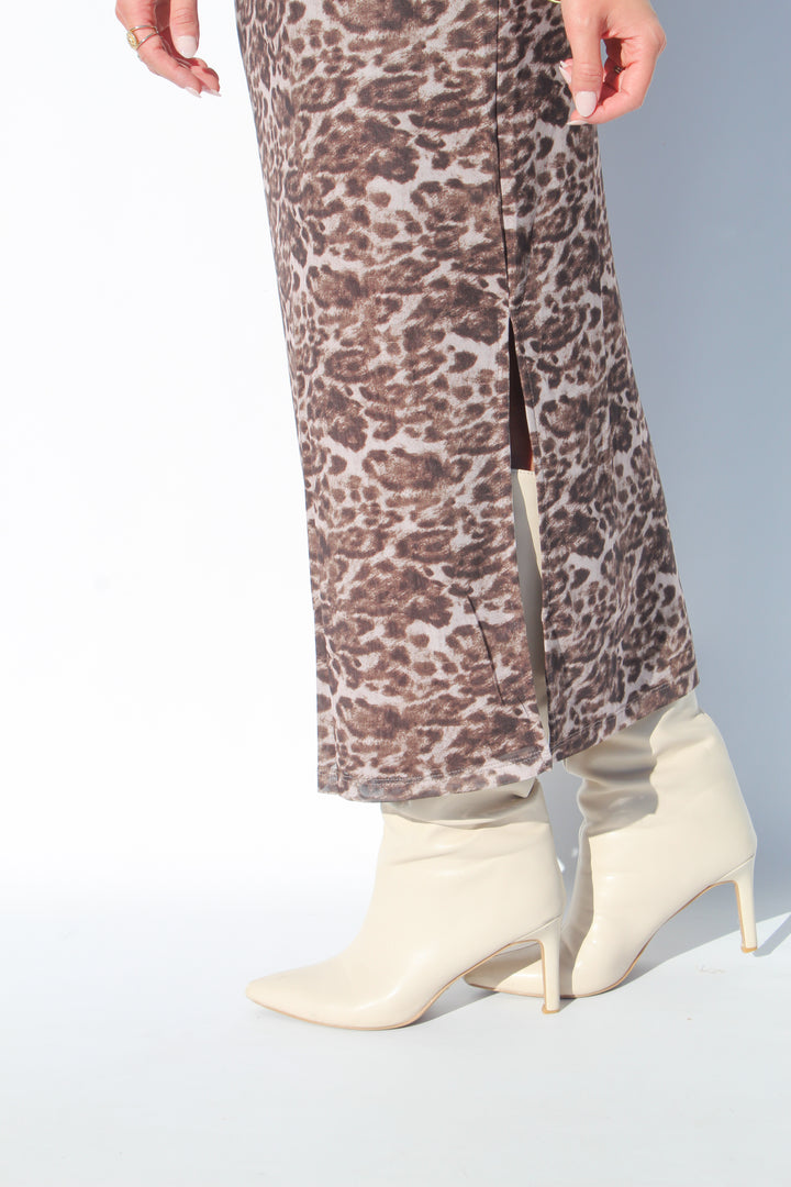 LEOPARD SHORT SLEEVE MIDI DRESS