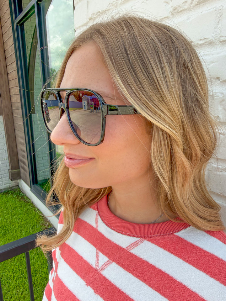 THE COOL GIRL SUNNIES