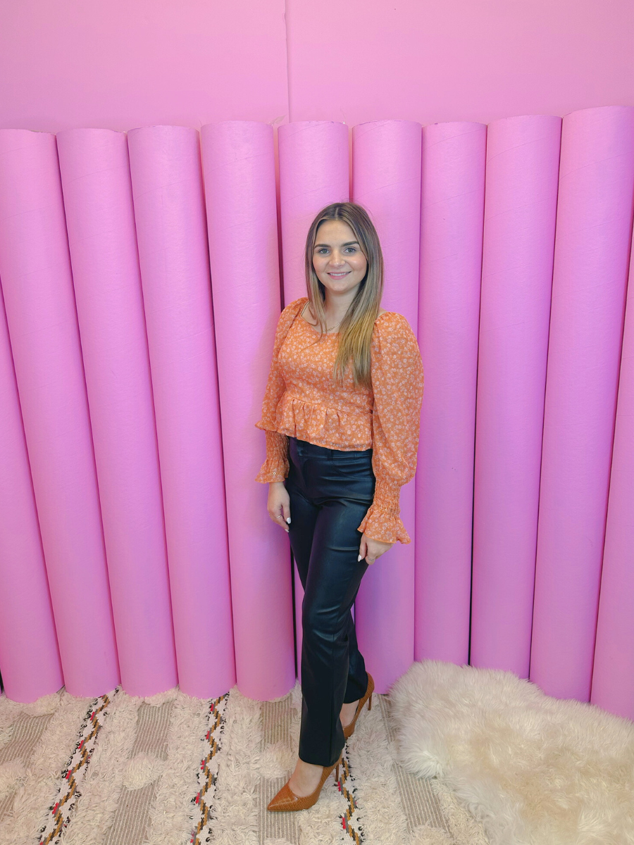 SWEET MAGNOLIA FLORAL TOP