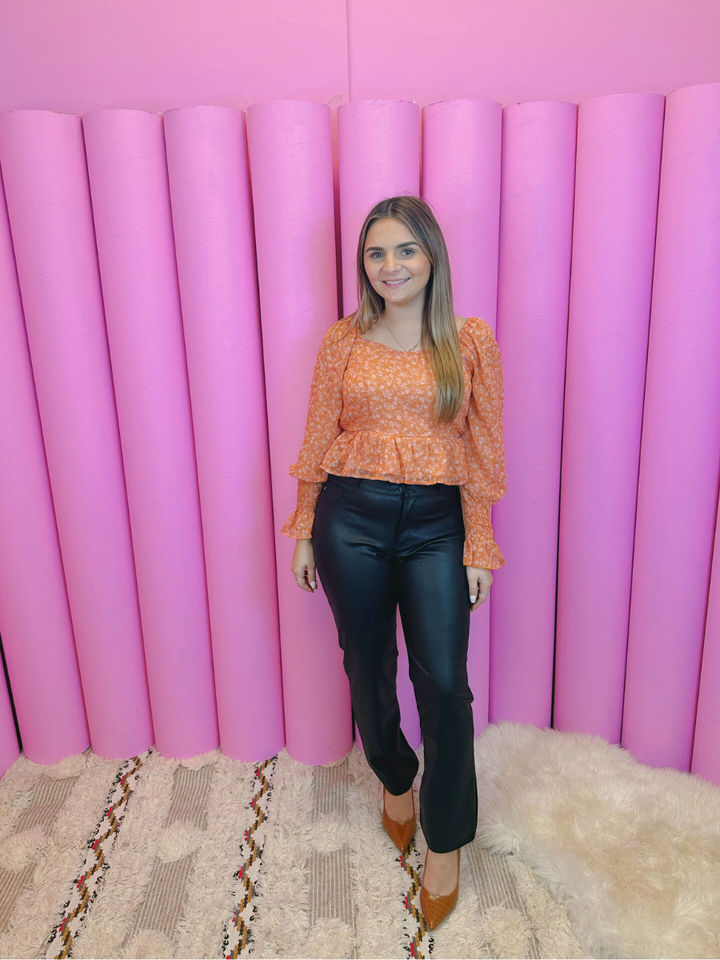 SWEET MAGNOLIA FLORAL TOP