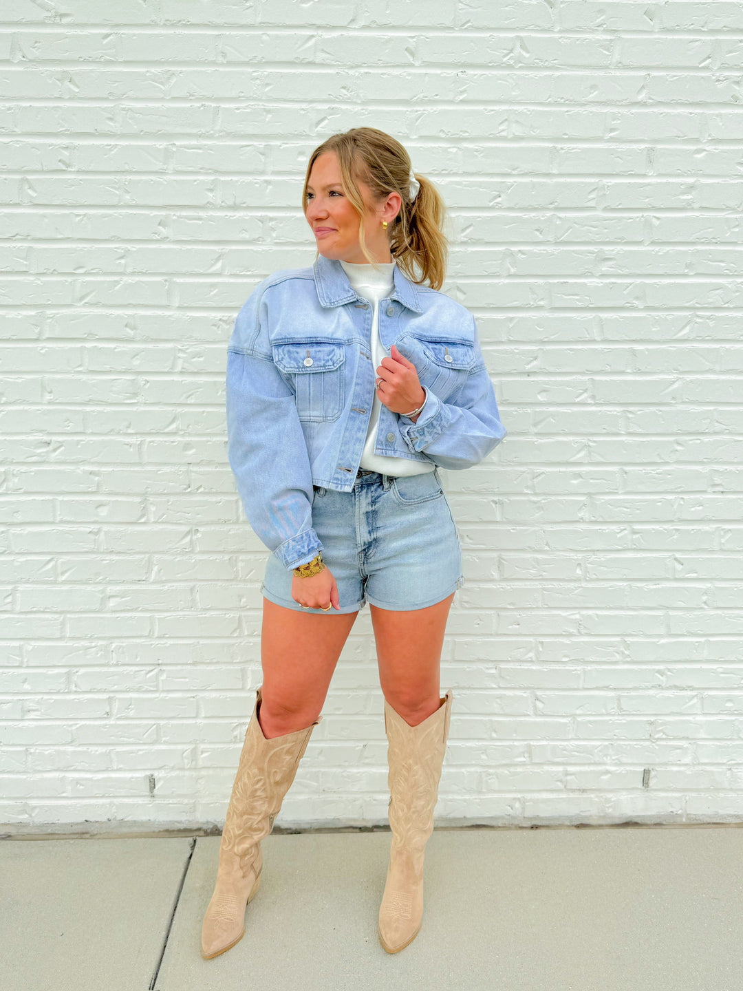 CROPPED CLASSIC DENIM JACKET