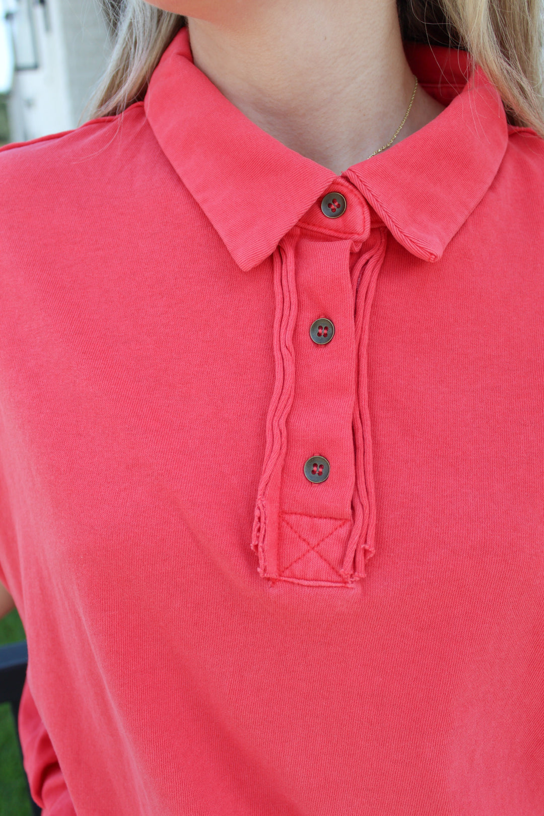 HALLIE COLLARED TOP