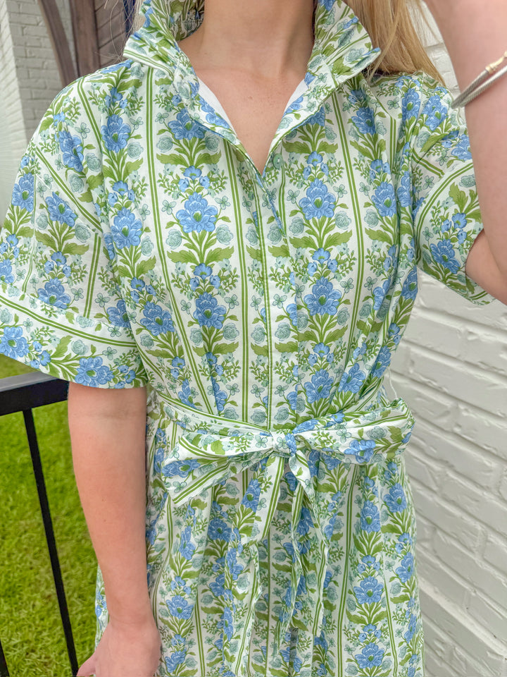 THE GRACEFUL FORM DRESS