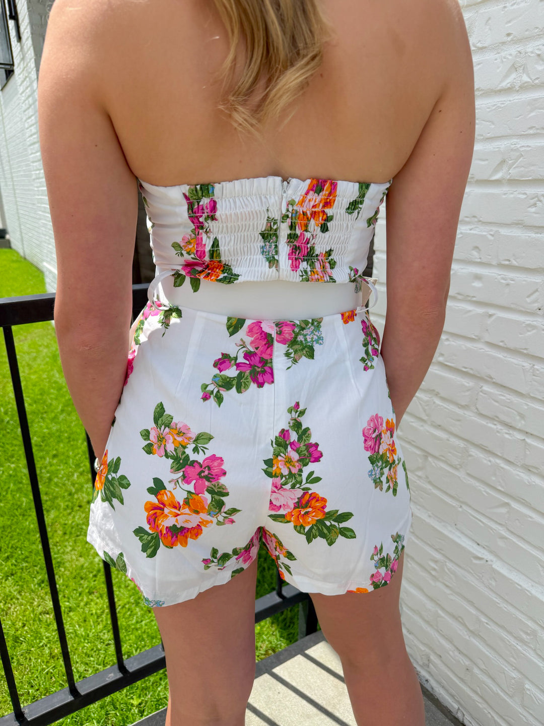 DAISY FLORAL STRAPLESS ROMPER