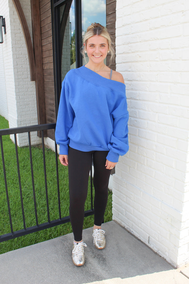 BLUE SWEATSHIRT