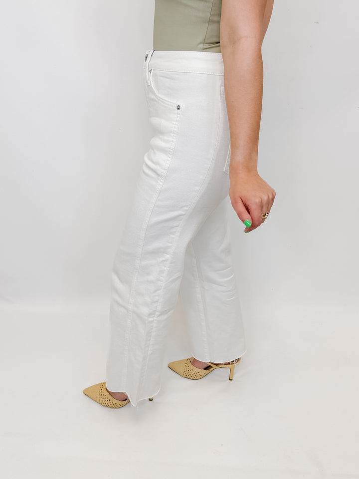 THE SMOOTH STRUCTURE WIDE LEG JEAN
