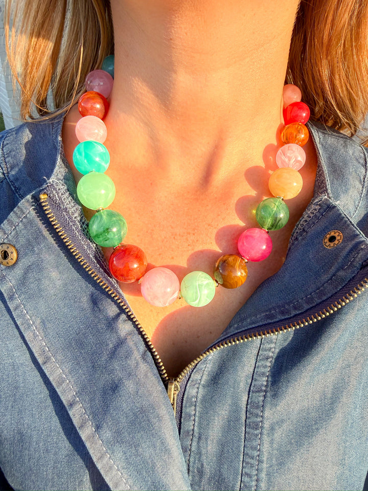 GOOD VIBES MULTI COLORED BEADED NECKLACE