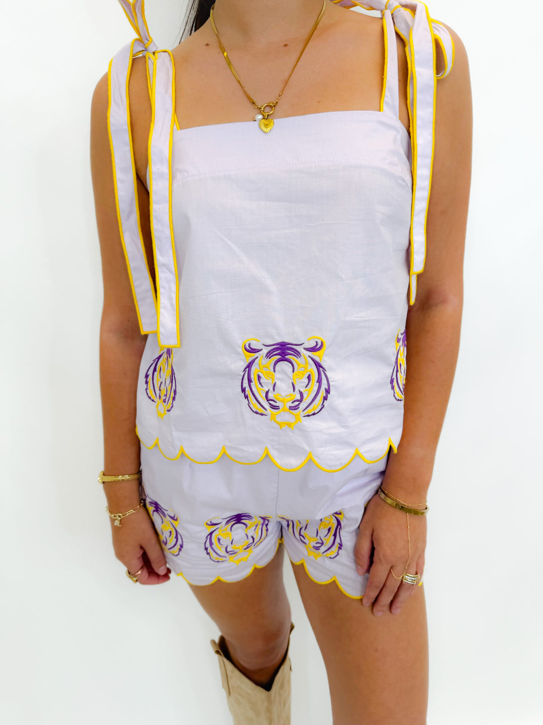 TIGER PRIDE MATCHING SET