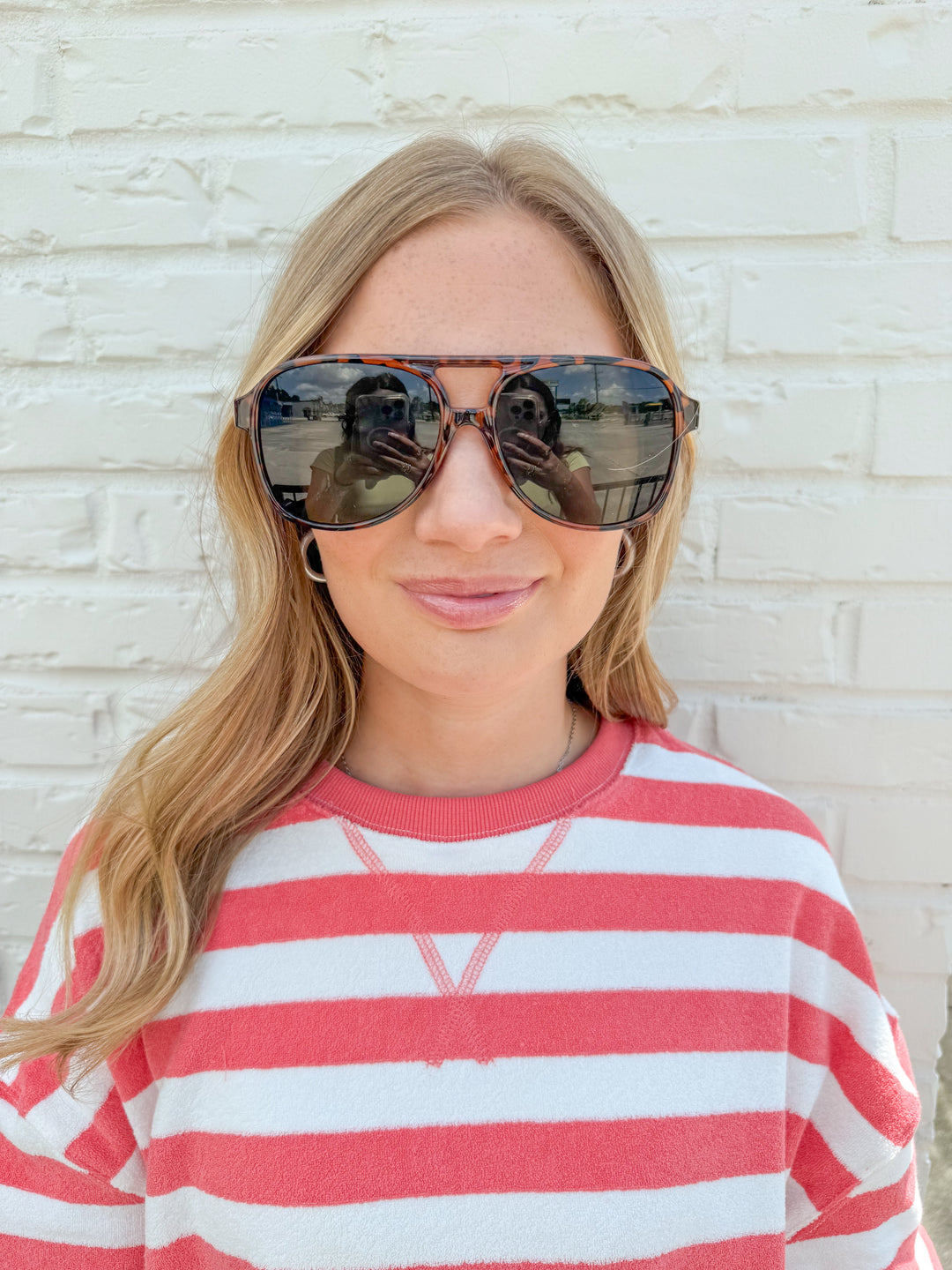 THE COOL GIRL SUNNIES