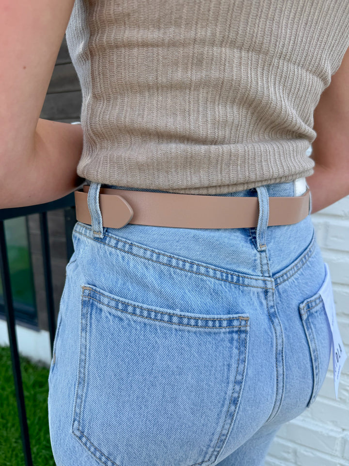 RENEE LEATHER SQUARE BUCKLE BELT