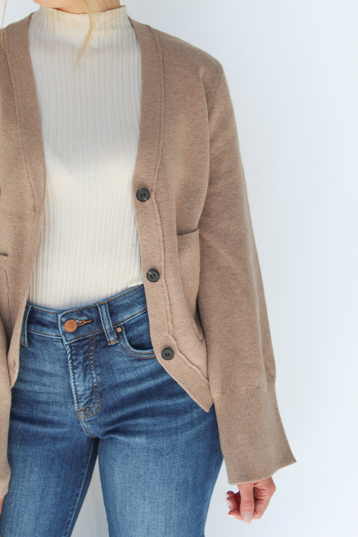 THE GENTLE TOUCH V-NECK BUTTON UP CARDIGAN