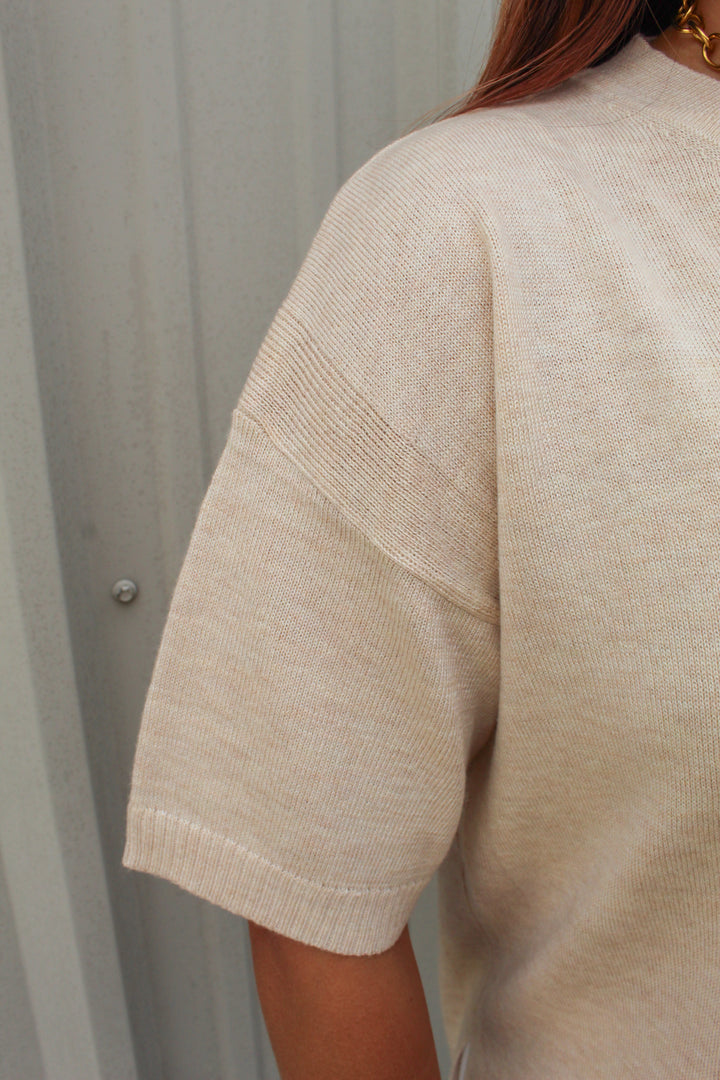 BETTER BASICS SHORT SLEEVE KNIT TEE