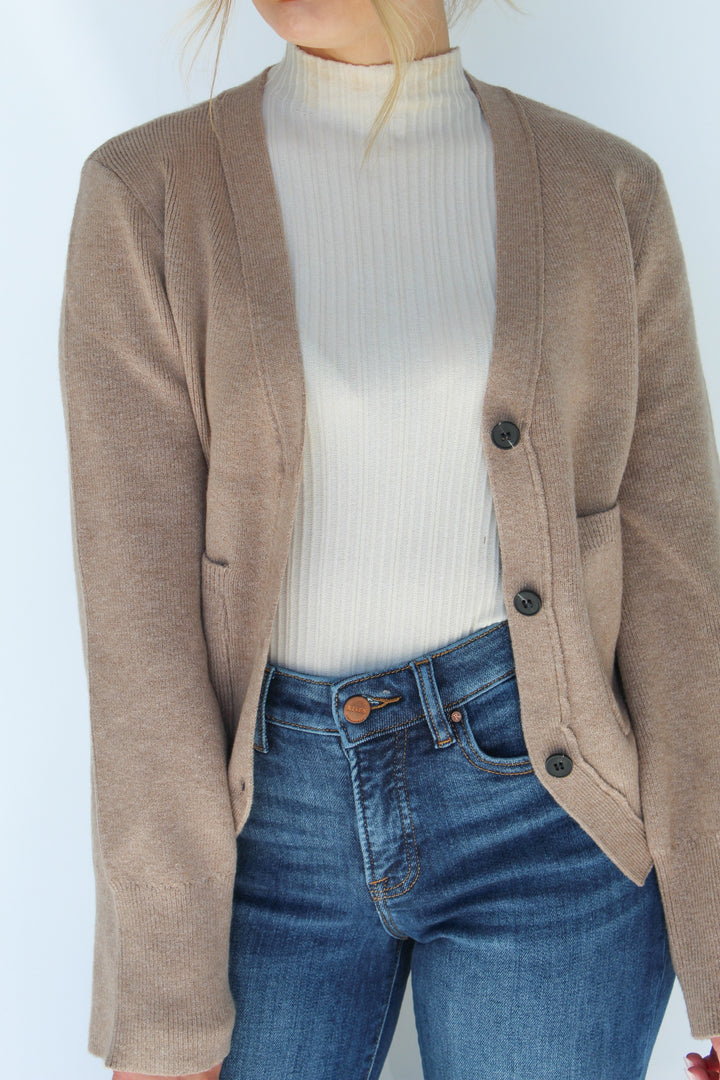 THE GENTLE TOUCH V-NECK BUTTON UP CARDIGAN