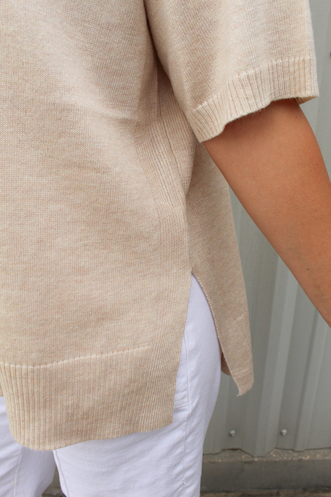 BETTER BASICS SHORT SLEEVE KNIT TEE