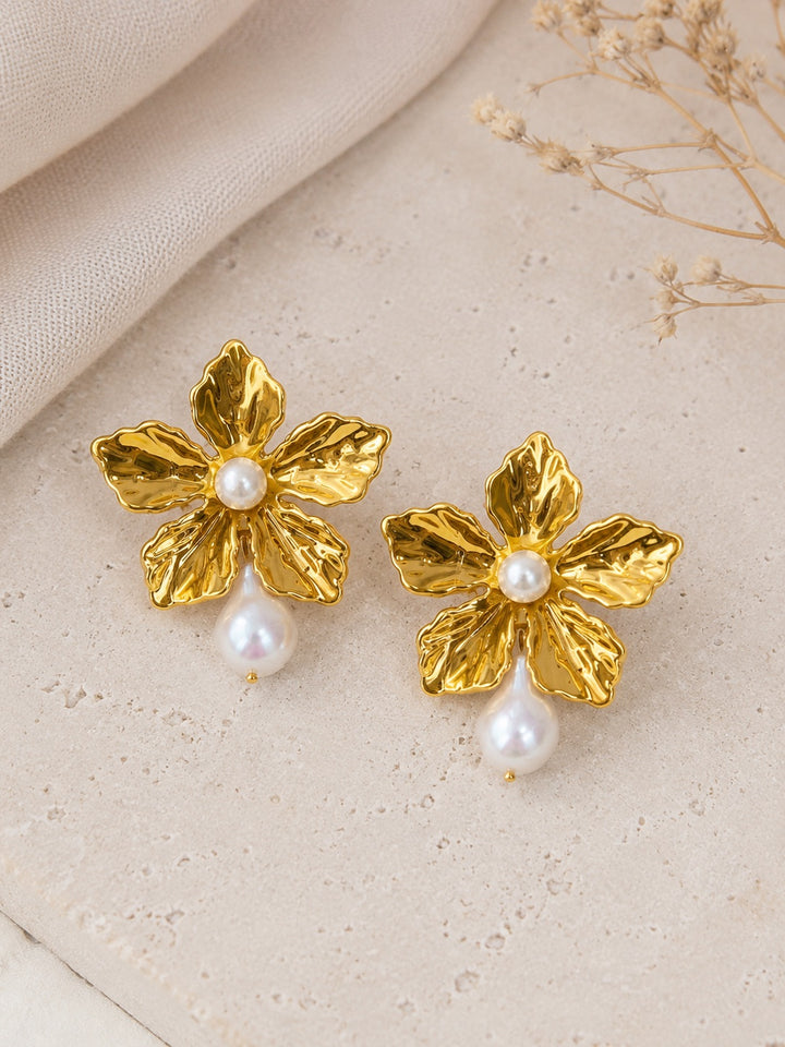 JACIE FLOWER EARRING