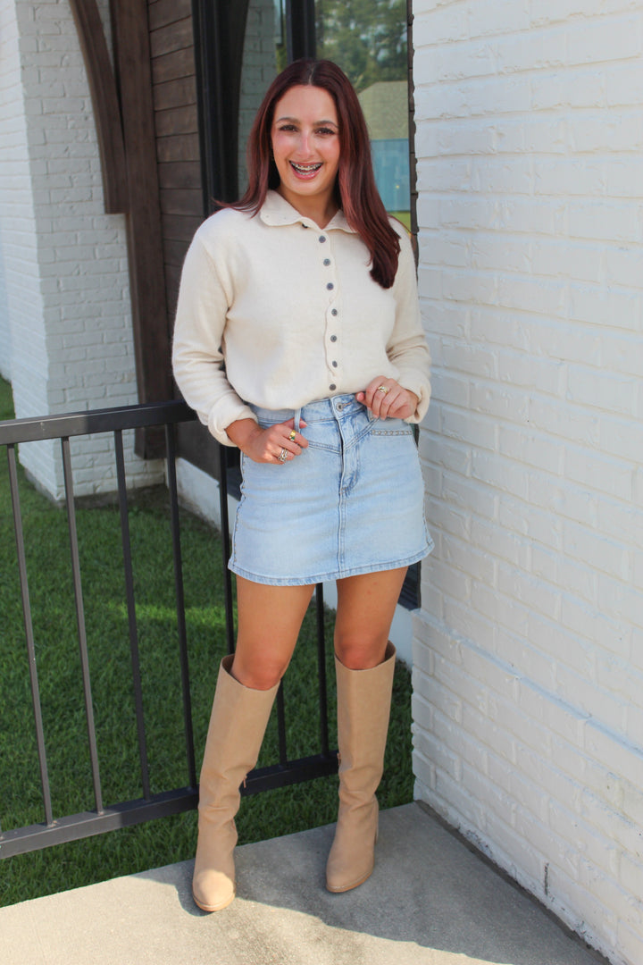 BECCA CREAM BUTTON UP CARDIGAN