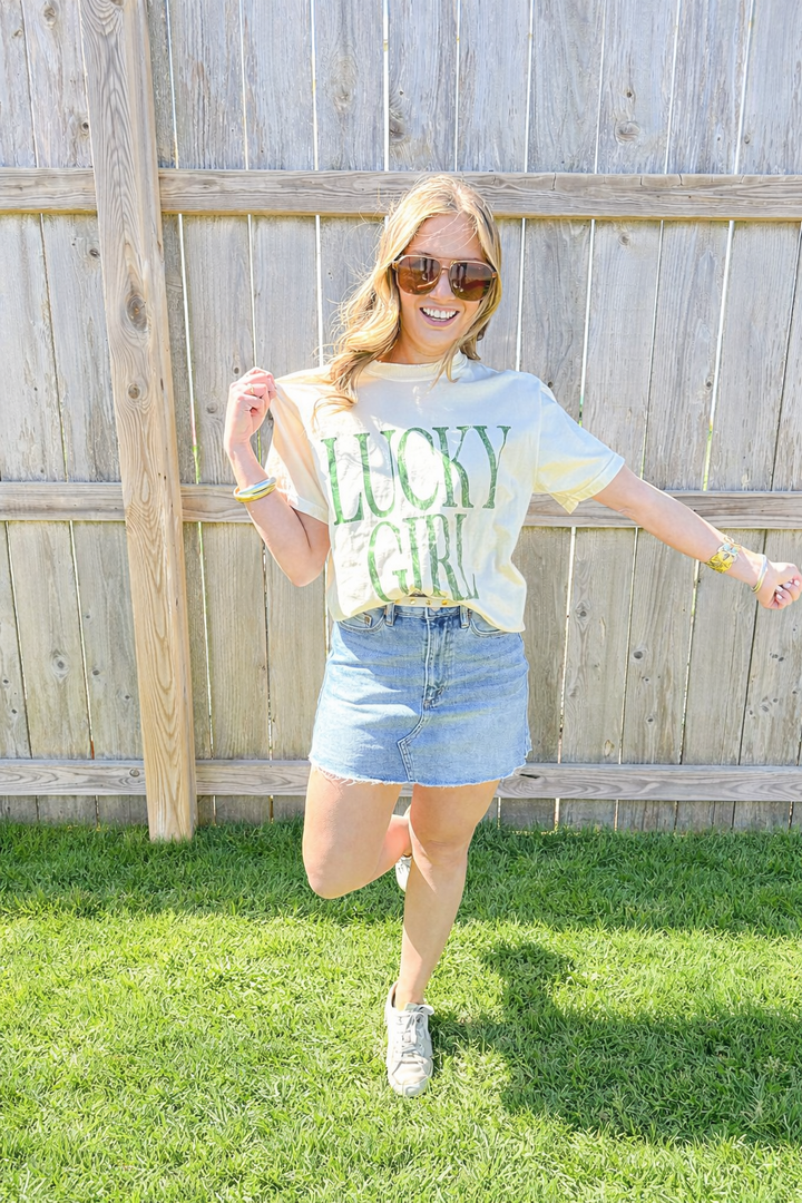LUCKY GIRL TEE