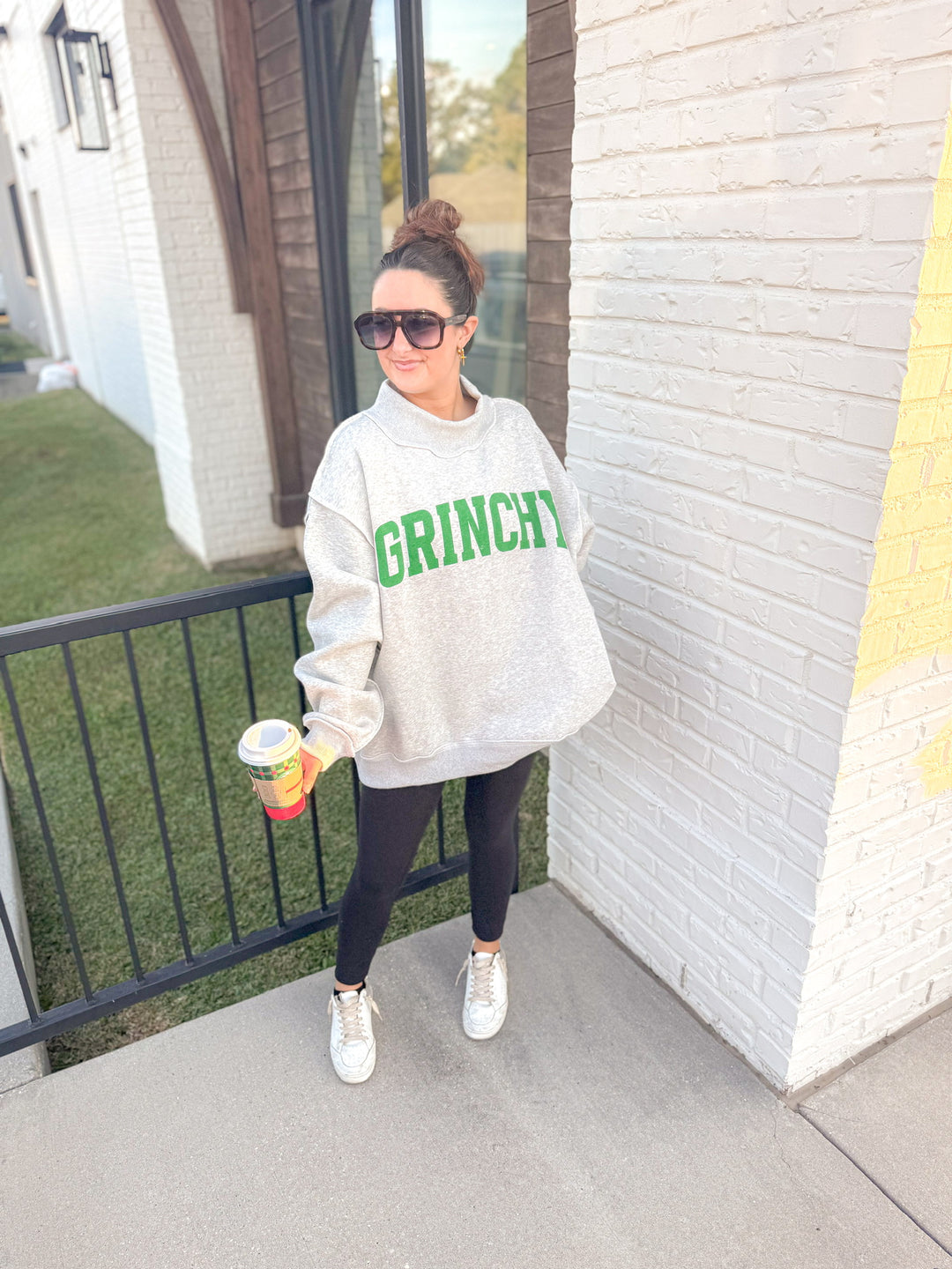 DOUBLE THE HOLLY REVERSIBLE SWEATSHIRT