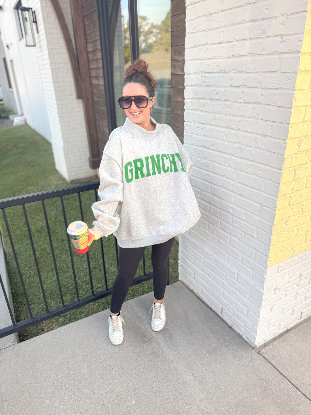 DOUBLE THE HOLLY REVERSIBLE SWEATSHIRT