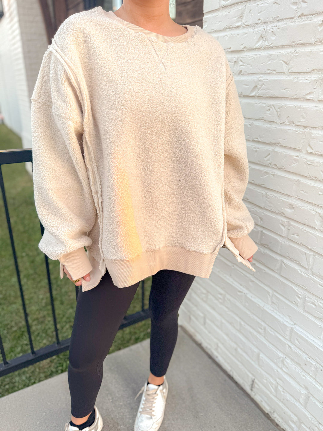COZY CHILL SWEATSHIRT