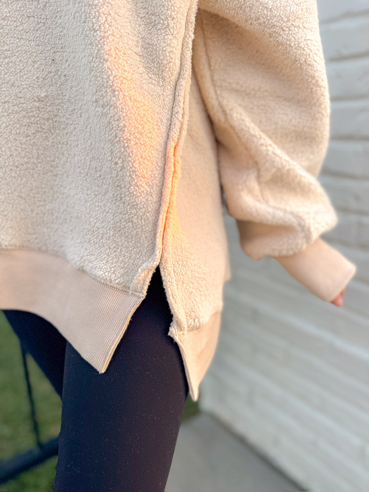 COZY CHILL SWEATSHIRT
