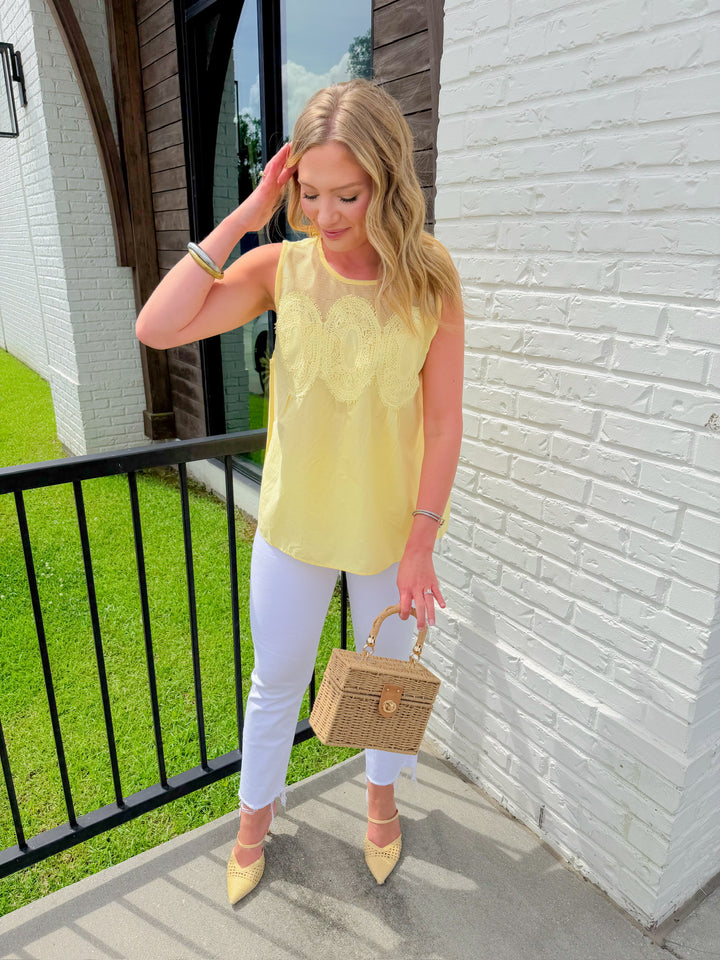 THE PRETTY DETAILS TOP