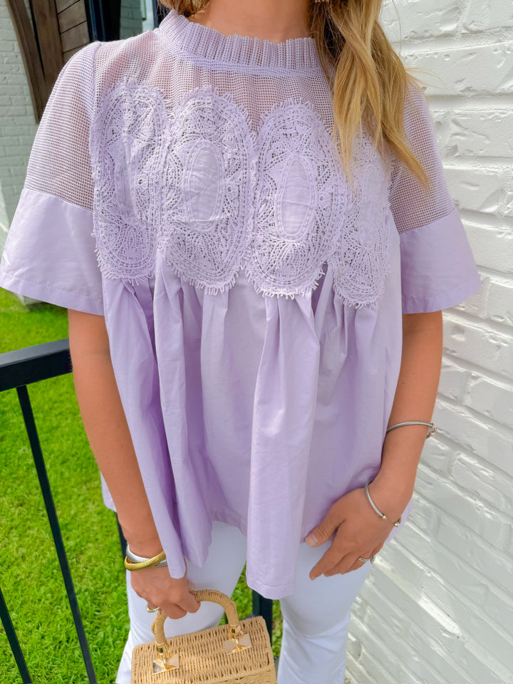 DELICATE MOMENTS BLOUSE