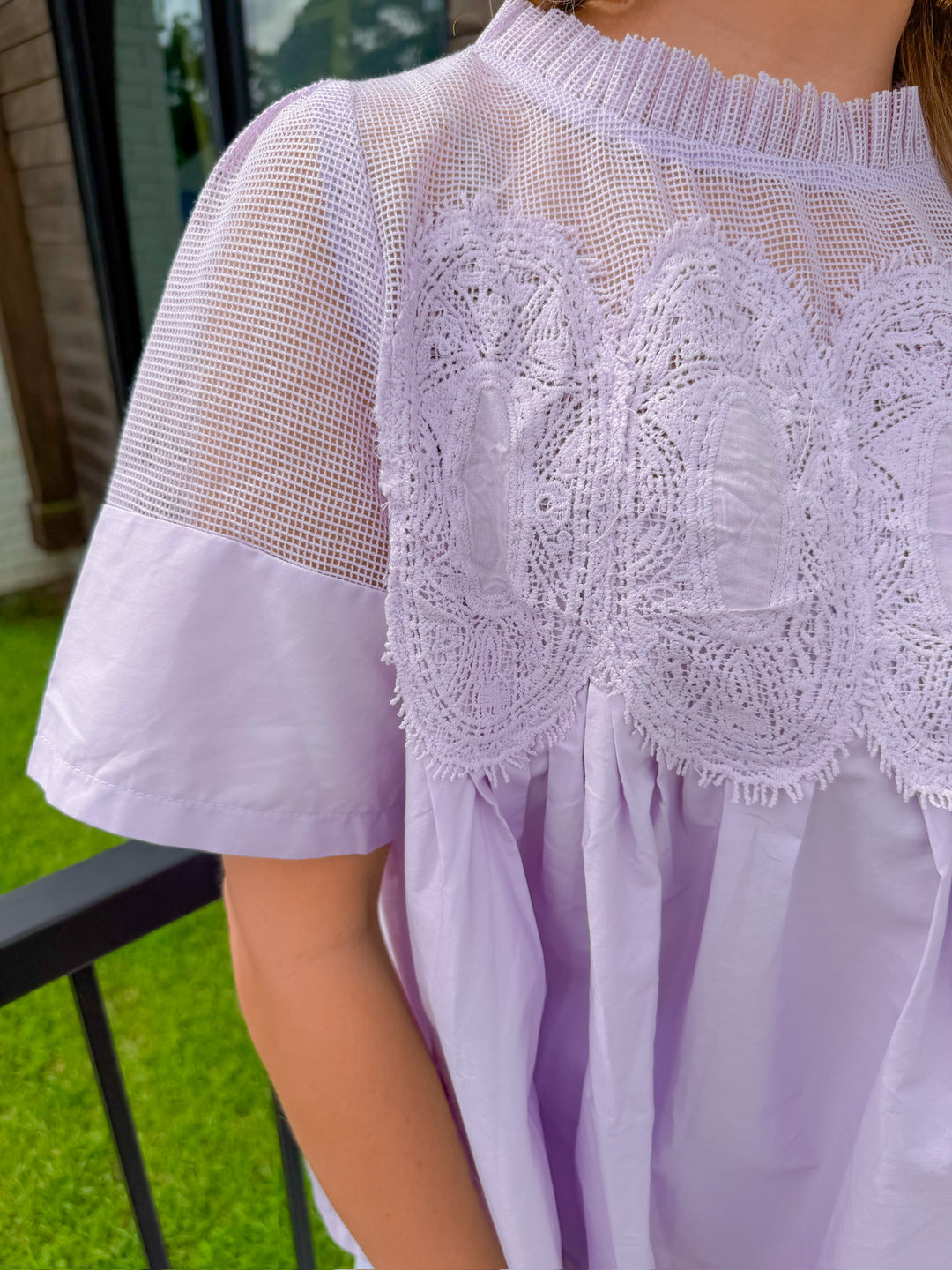 DELICATE MOMENTS BLOUSE
