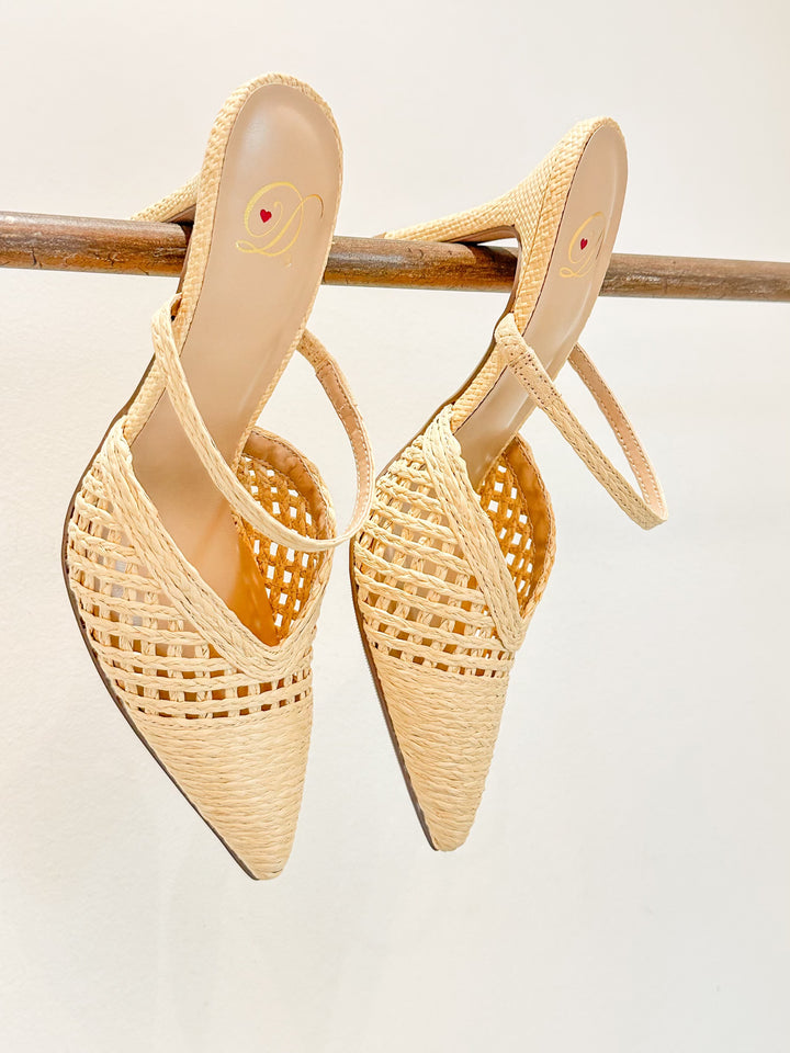 LORALI RAFFIA HEEL