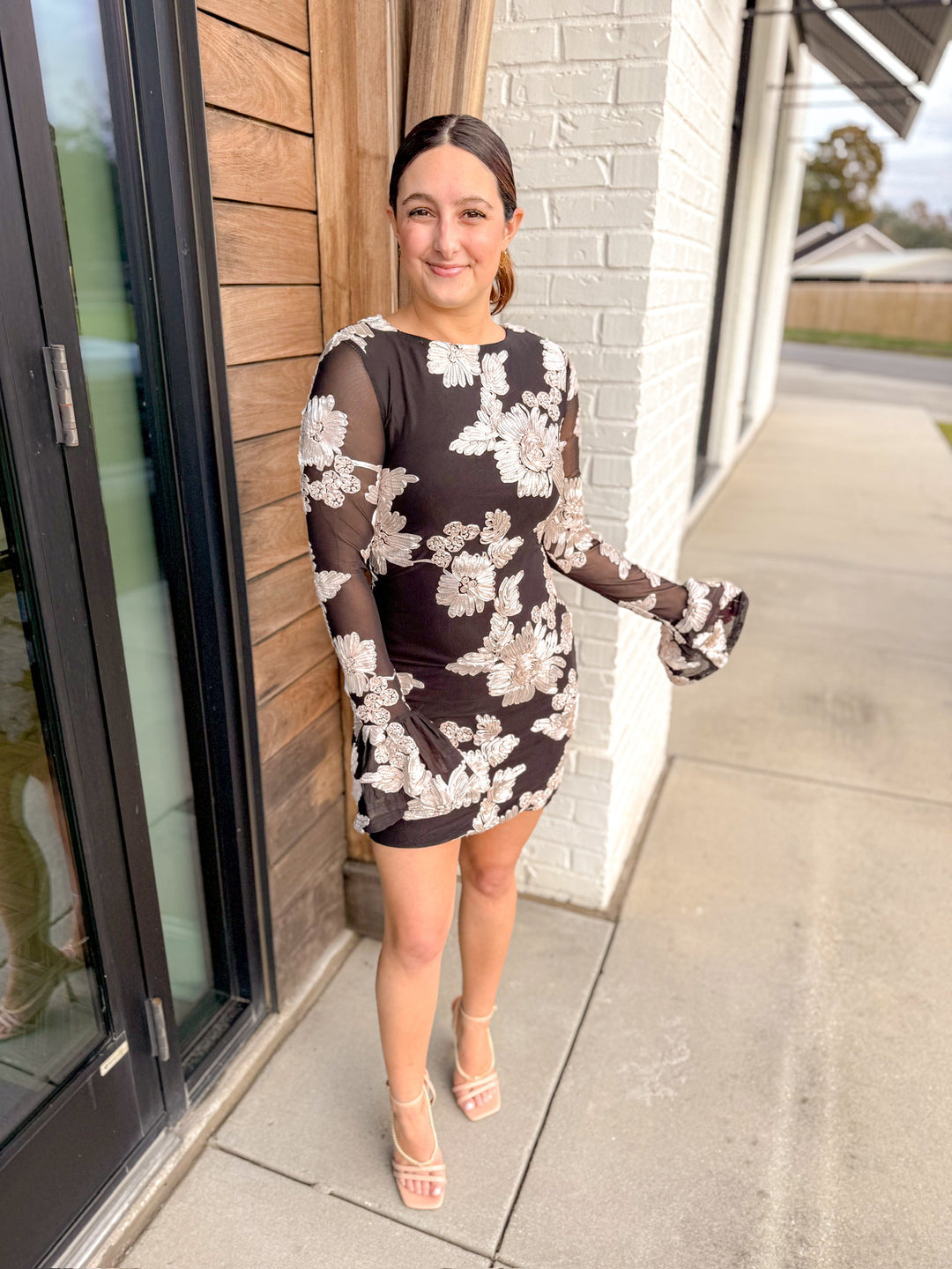 SHADOW SILHOUETTE DRESS