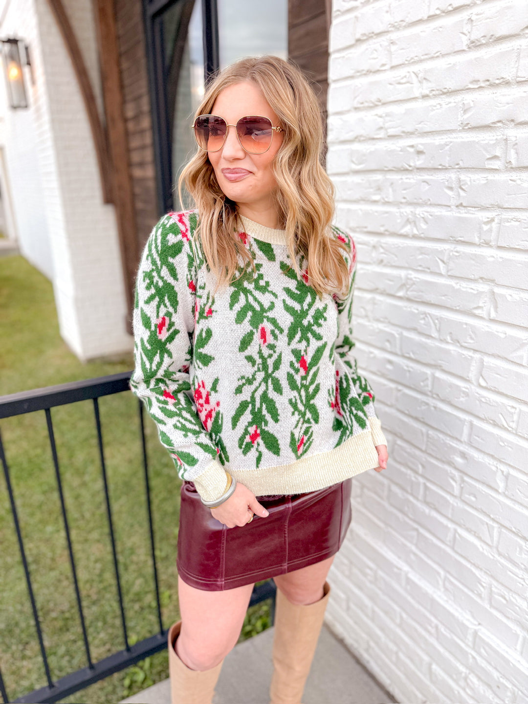 SEASON’S STORY SWEATER