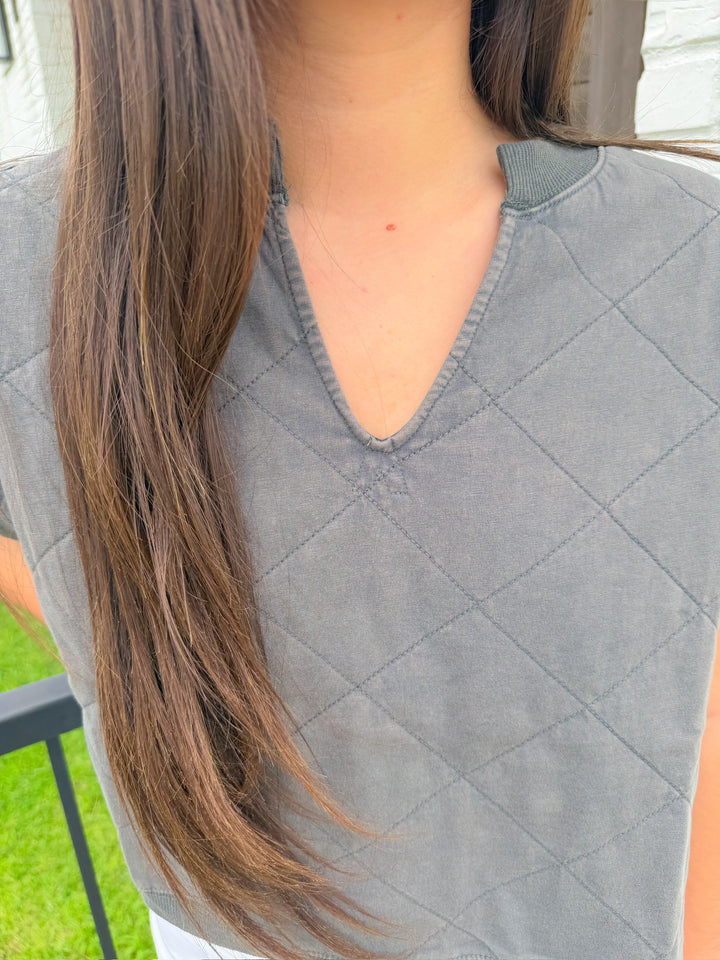 ONYX QUILTED TOP