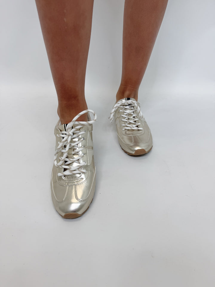 HILLARY GOLD SNEAKER