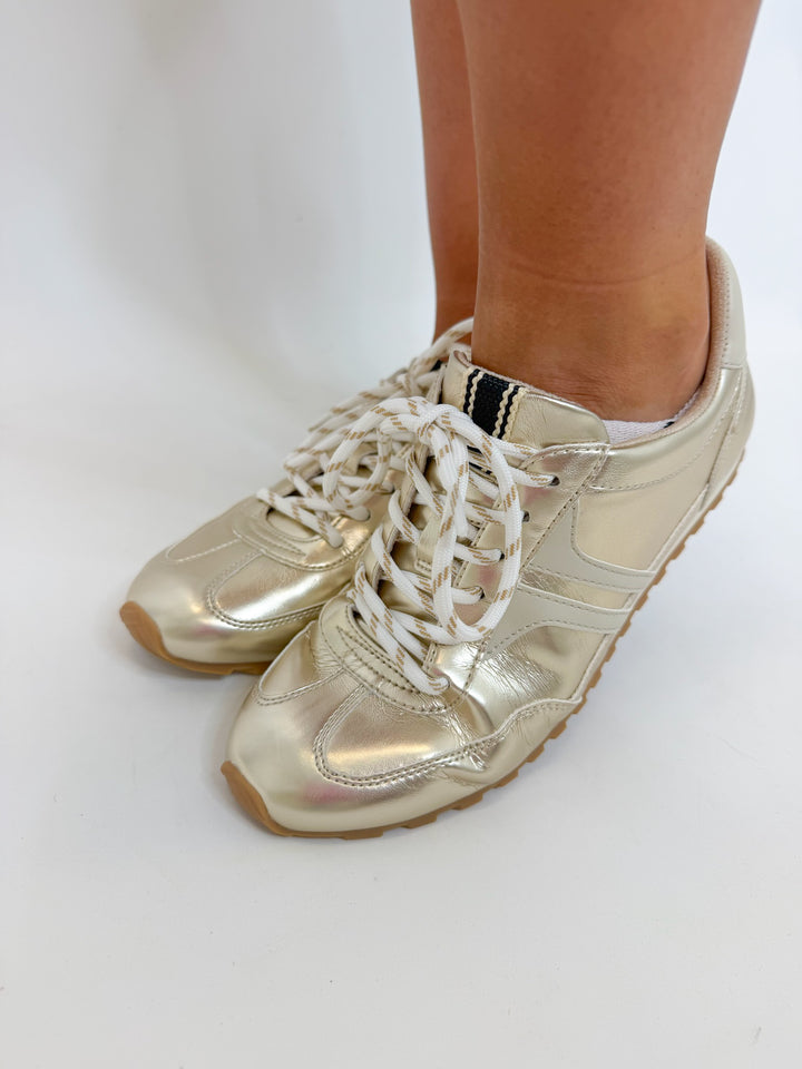 HILLARY GOLD SNEAKER