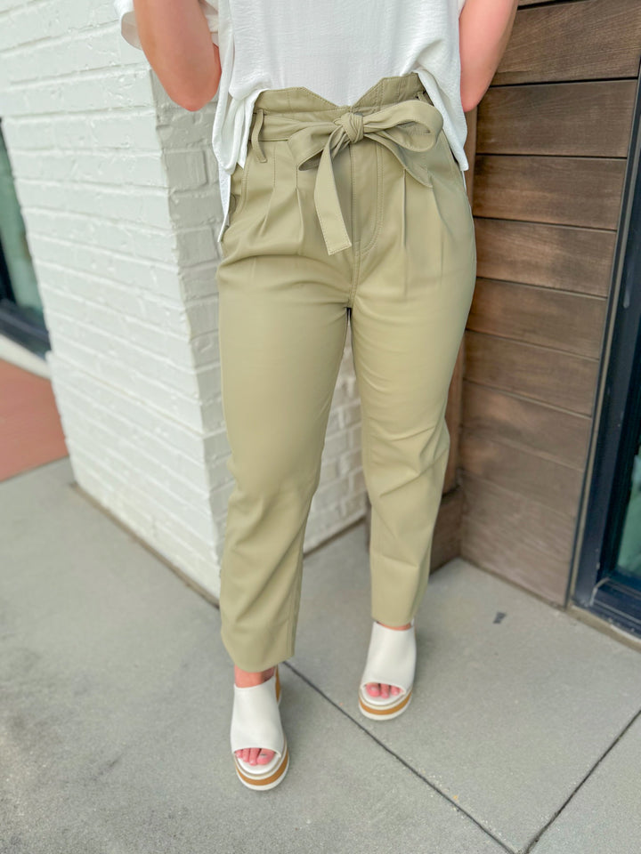 REMI HIGH RISE PAPER BAG ANKLE PANT