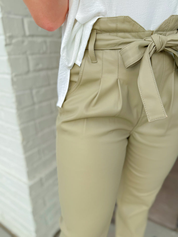 REMI HIGH RISE PAPER BAG ANKLE PANT