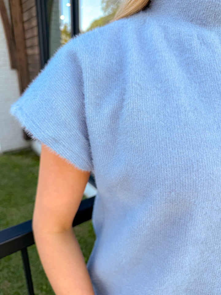 BLUEBELL BUTTON SHOULDER TOP