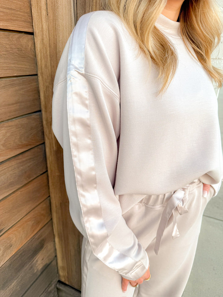 CALM + COZY SET SWEATSHIRT