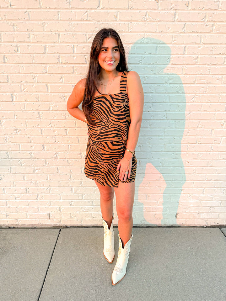 TIGER RUNAWAY SET TOP