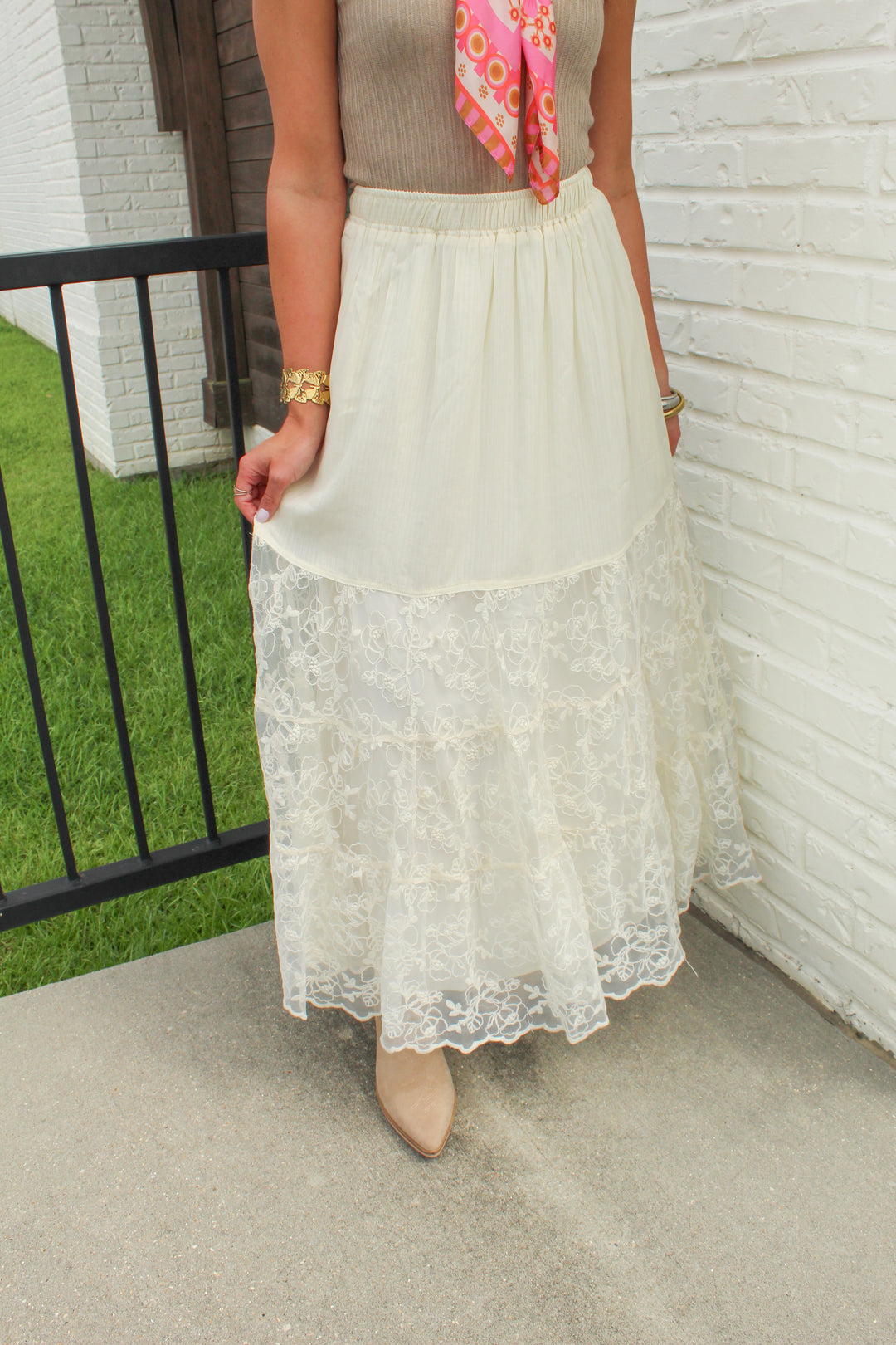 LOVELY IN LACE TRIM MAXI SKIRT