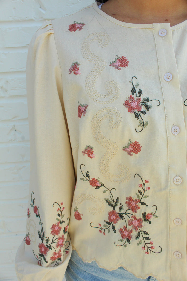 GRACE FLORAL EMBROIDERED BUTTON DOWN
