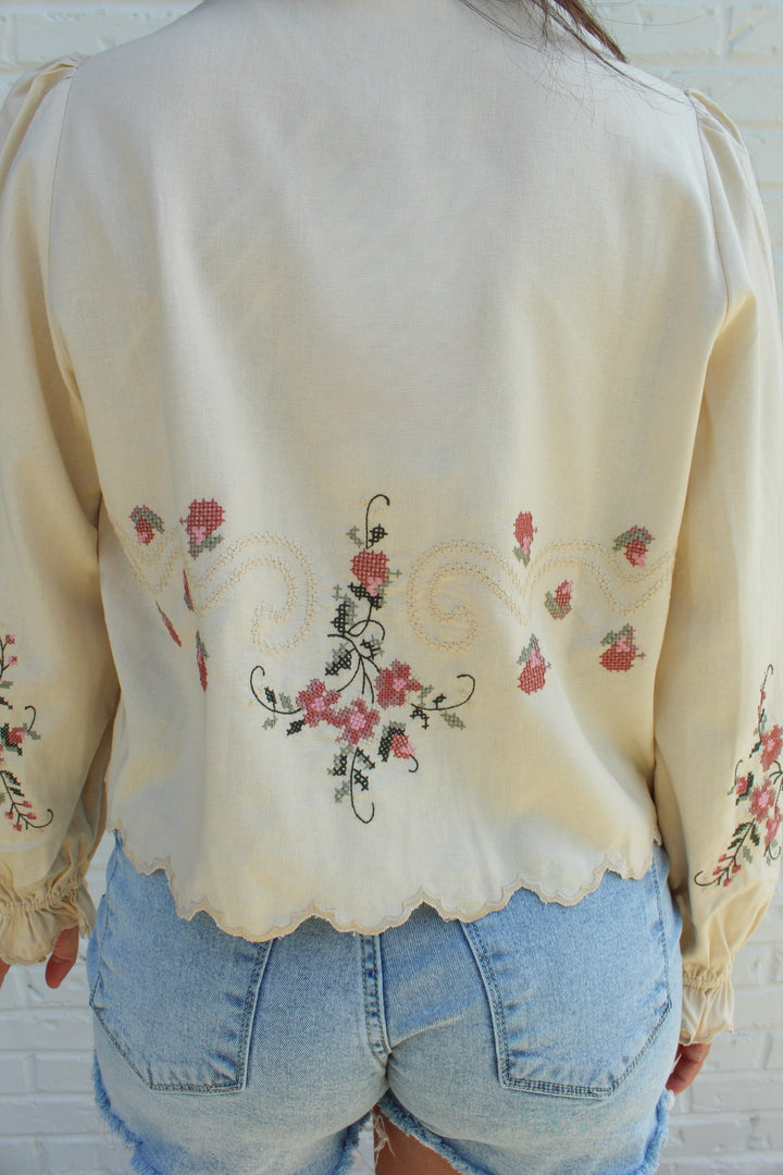 GRACE FLORAL EMBROIDERED BUTTON DOWN