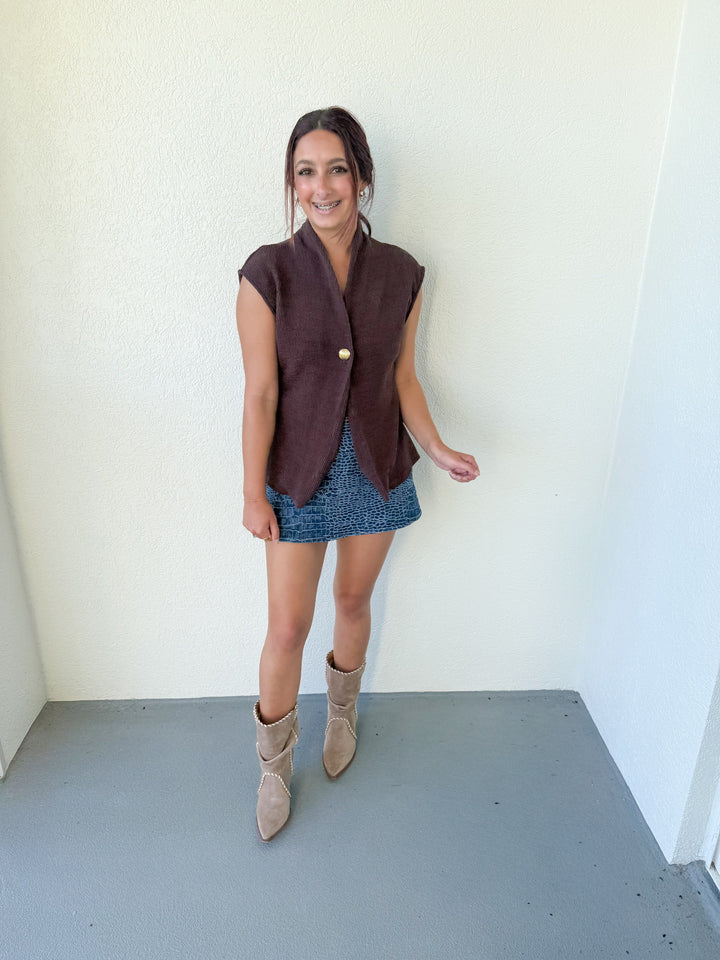 EASY CHOICE BROWN VEST SLEEVELESS SWEATER TOP
