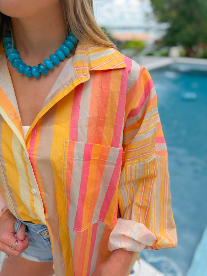 FEELING GROOVY BUTTON DOWN TOP