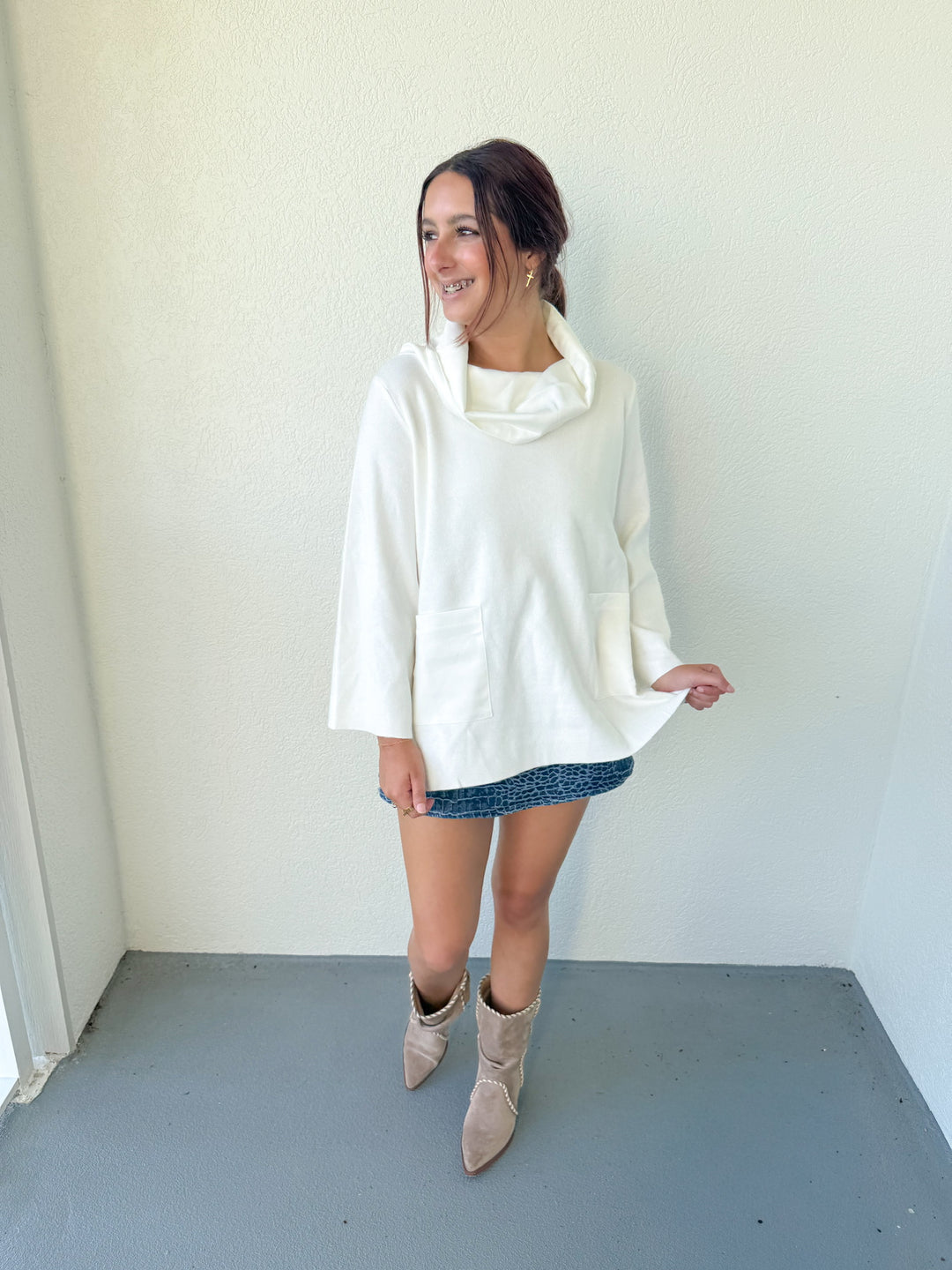 WINTER WHITE MOCK NECK KNIT