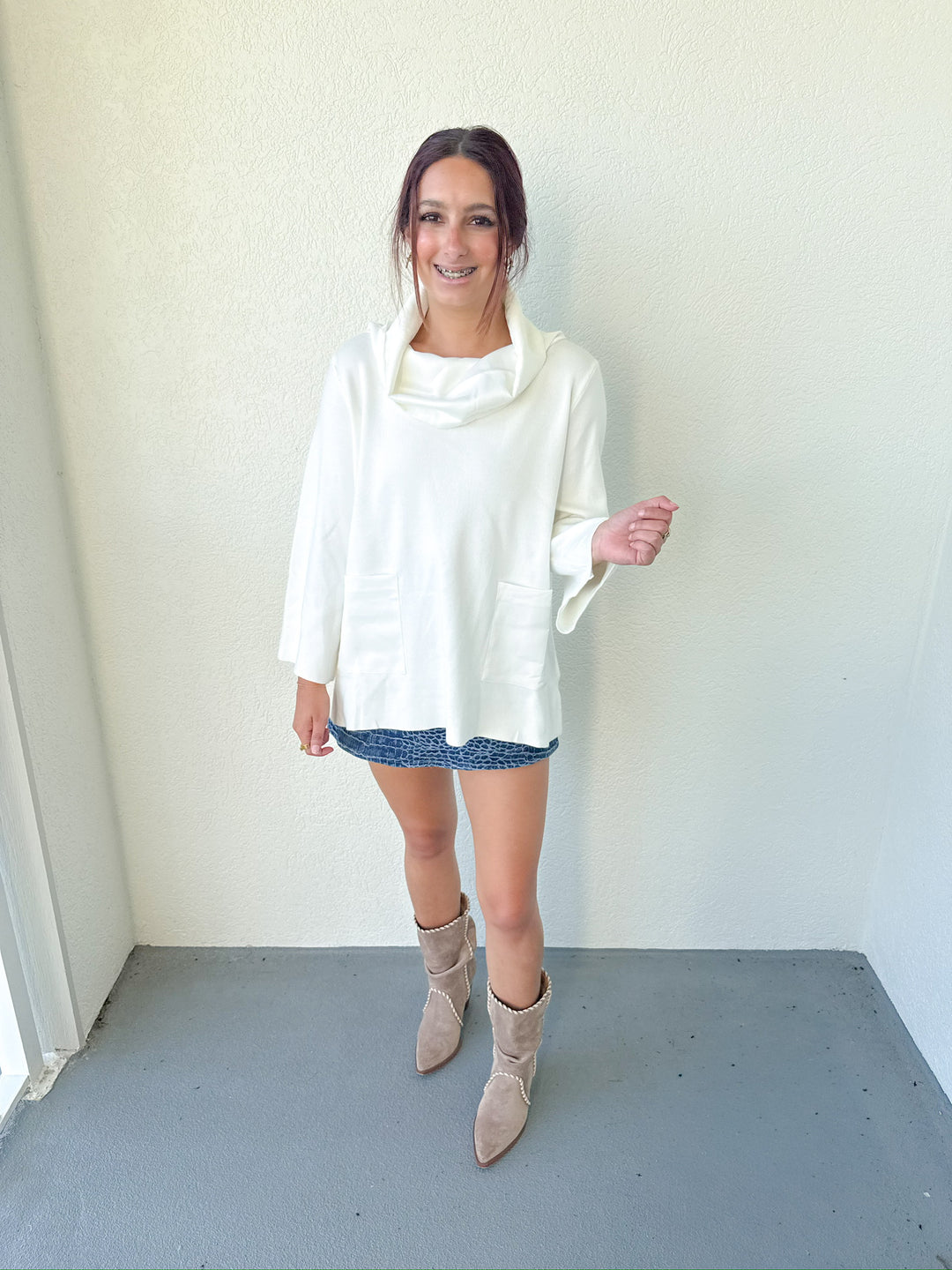 WINTER WHITE MOCK NECK KNIT