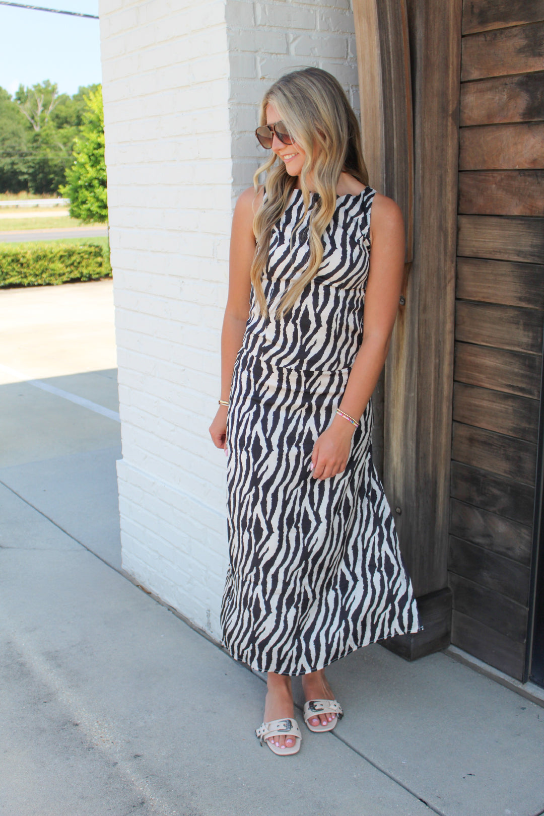 TIGER ICON SATIN SLEEVELESS SET TOP